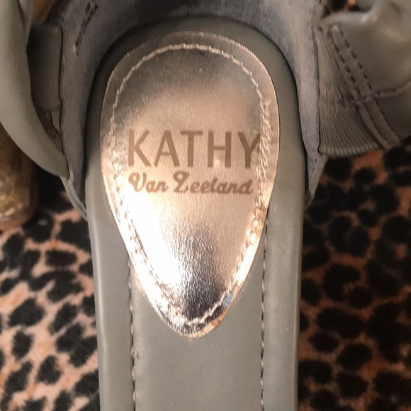 NWOT Kathy Van Zeeland espadrille wedges - Picture 6 of 6